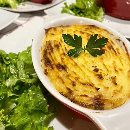 Bed and Breakfast Reveries En Perigord D'hotes De Charme 3*